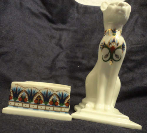 ELIZABETH ARDEN - 'Treasures of the Pharaohs'  Egyptian Cat Trinket Box