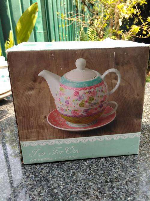 TEA FOR ONE - Teapot with Cup and Saucer.