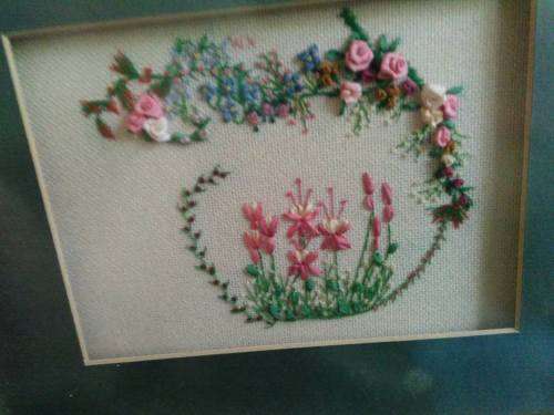 BEAUTIFUL FRAMED NEEDLEWORK PICTURE - Hand Sewn