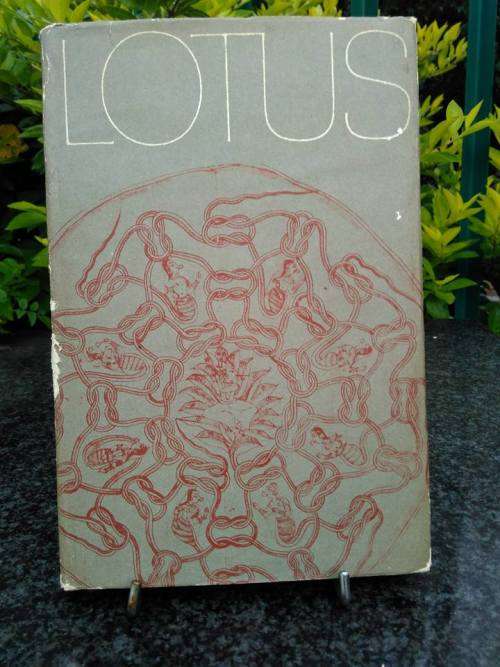 BLOM, Jan - Lotus - (Hardeband in Stofomslag)