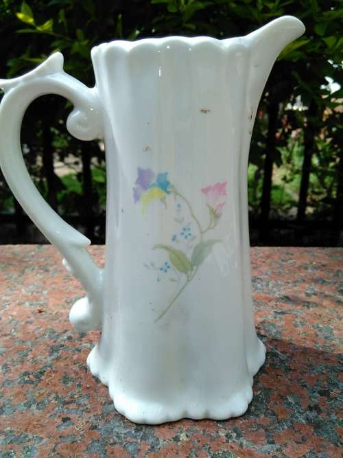 PRETTY VICTORIAN LOOKING JUG - Unmarkrd
