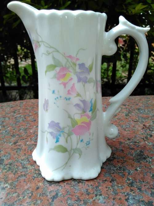PRETTY VICTORIAN LOOKING JUG - Unmarkrd