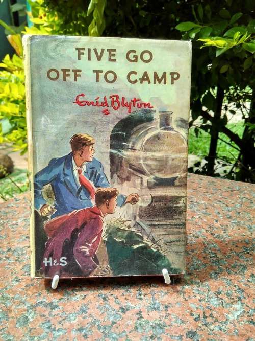 BLYTON, Enid - Five go off to Camp  - (Hardcover in Wrapper)