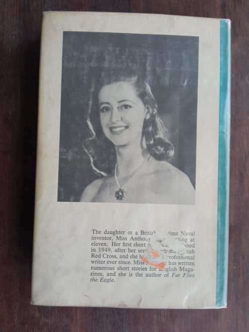 ANTHONY, Evelyn - Anne Boleyn - (Hardcover in Wrapper)