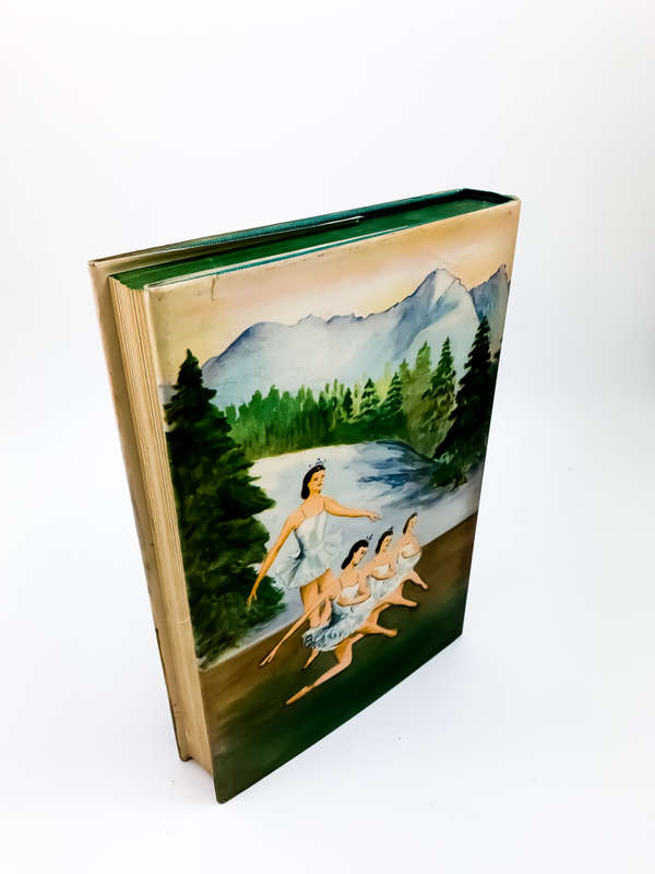 HILL, Lorna - The Little Dancer - [Dancing Peel # 3] - (Hardcover in Wrapper) *