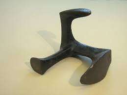 VINTAGE Cobblers Shoe Last (Anvil) - Ideal or Doorstop