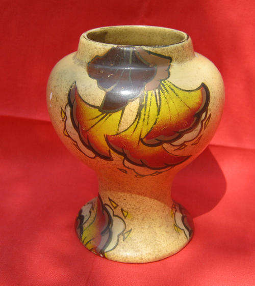 ART DECO TYPE VASE - Unmarked