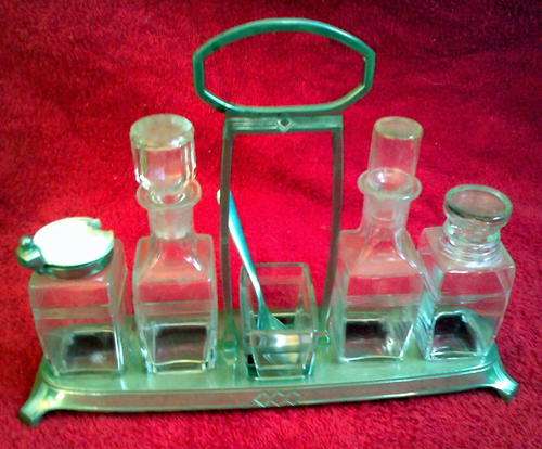 ART DECO CRUET SET - EPNS