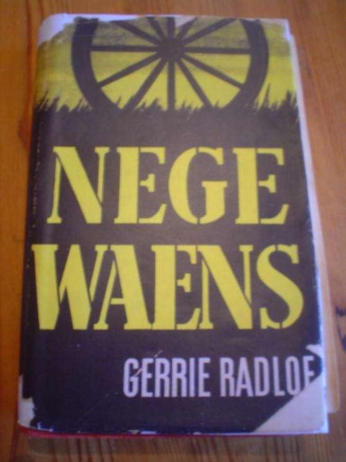 RADLOF, Gerrie - Nege Waens - (Hardeband in Stofomslag)