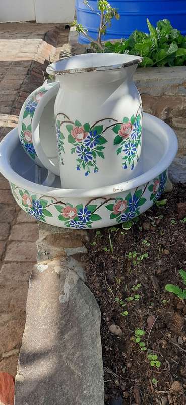 3 PIECE ENAMEL JUG, BASIN and POTTY SET