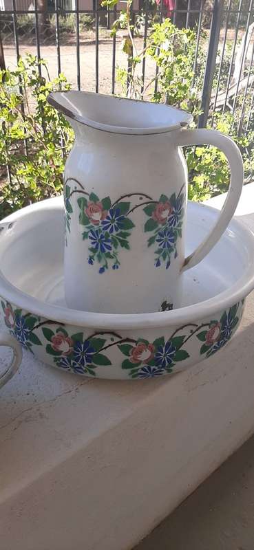 3 PIECE ENAMEL JUG, BASIN and POTTY SET