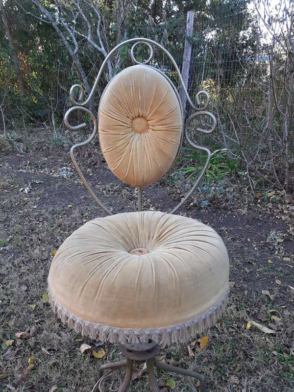 VINTAGE METAL AND VELVET BOUDOIR CHAIR