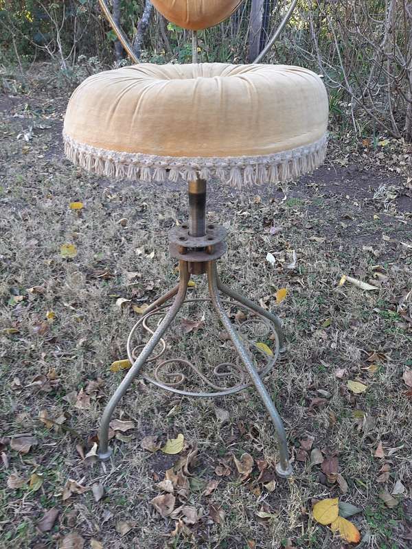 VINTAGE METAL AND VELVET BOUDOIR CHAIR