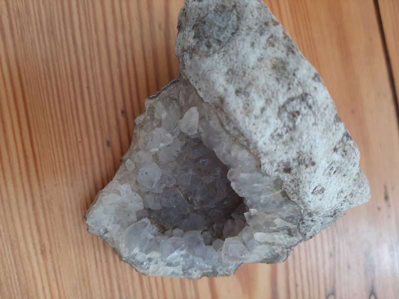 AMETHYST & QUARTZ GEODE