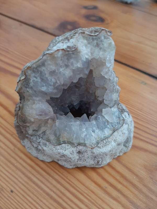 AMETHYST & QUARTZ GEODE