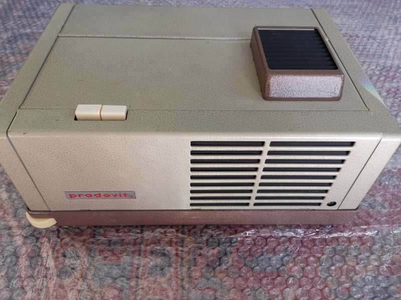 LEITZ WETZLAR PROJECTOR