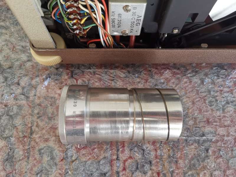 LEITZ WETZLAR PROJECTOR