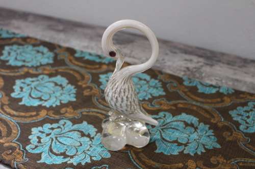 18cm Tall Murano glass swan (no chips or cracks). See photos. COURIER GUY R150