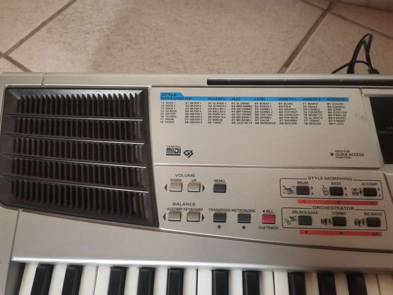 Roland EM-15 Creative Keyboard.