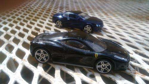 HOT WHEELS  FERRARI 458
