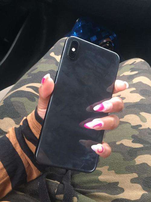 IPhone