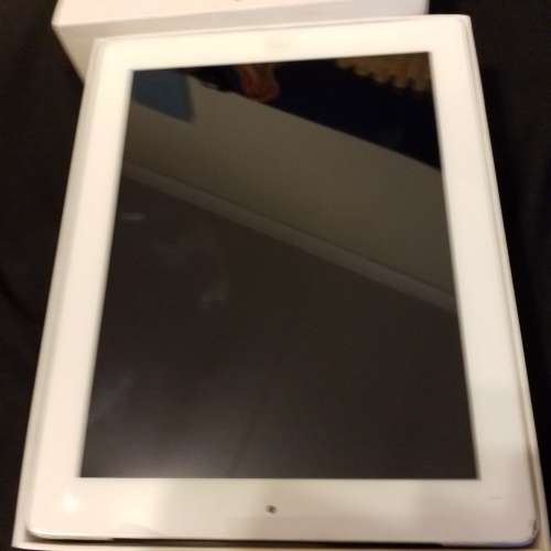 Ipad 2,16 gig,  3G and WiFi, PERFECT FOR A KID