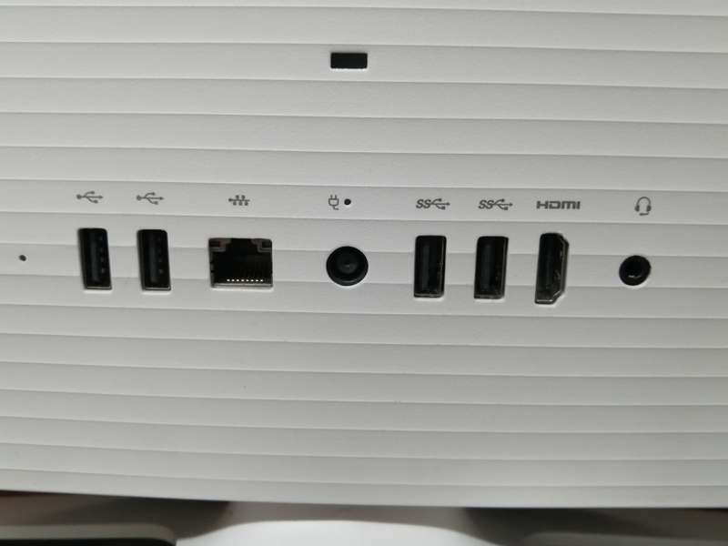 HP PC 20 c403ni J4005 , 4GB RAM , 500GB HDD ALL-IN-ONE 19.5` LED