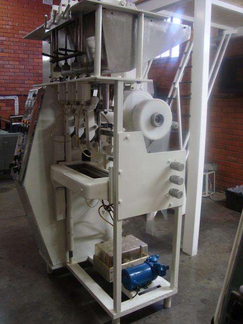 P.M.D 3 LANE ICE - POP MACHINE