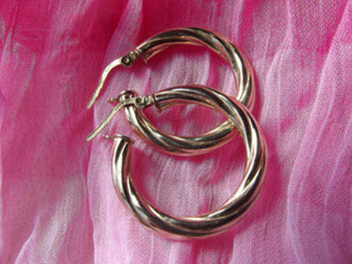 ***Genuine 9ct gold twisted hoops***