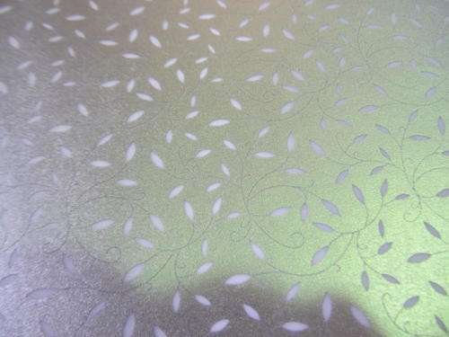 VELLUM 1PC SILVER DELICATE LEAF DESIGN -CHEAP COURIER DELIVERY