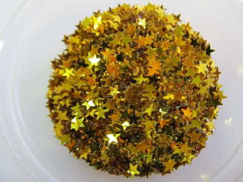 STAR SEQUINS GOLD-200PC-CHEAP POSTAGE OPTIONS