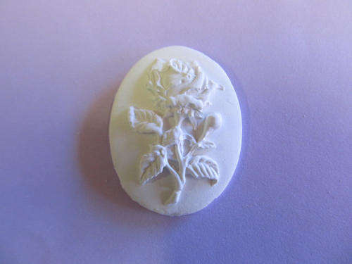 MOULDED SHAPES-PAINTED ROSE-50PC- SPECIAL ORDER