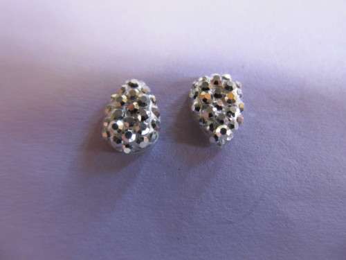 SILVER GREY TEARDROP EMBELLISHMENT - 2PC