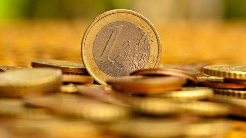 SAVE MONEY! Buy 17 Euros @ Less than current exchange rate,Pay no conversion fees.Can be used today