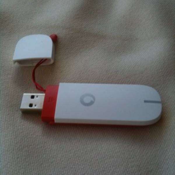 THE ONLY 1 ON BOB!! BRAND NEW! HIGH QUALITY ENGINEERED FAST Vodafone USB Modem 7.2Mbps k3770 No box