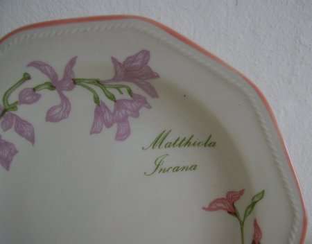 DECORATIVE PLATE - THE CHARTWELL COLLECTION - CHURCHILL ENGLAND