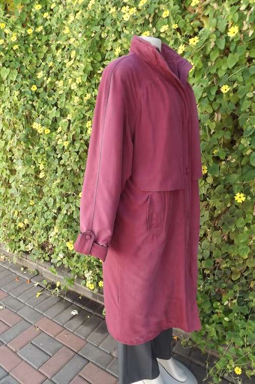Beautiful ladies all purpose berry colour warm padded coat by Yellow River USA. Best fit 38/14