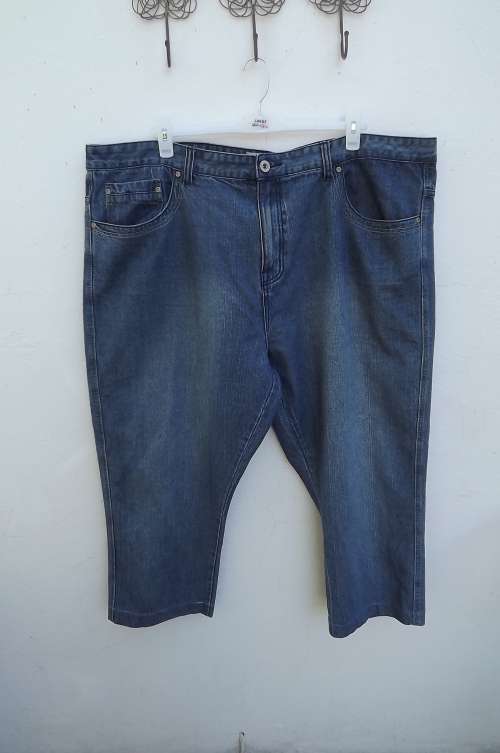 Men's Stone Harbour jeans in relaxed fit in size 52/132cm,In 83% cotton and 17% polyester.As new