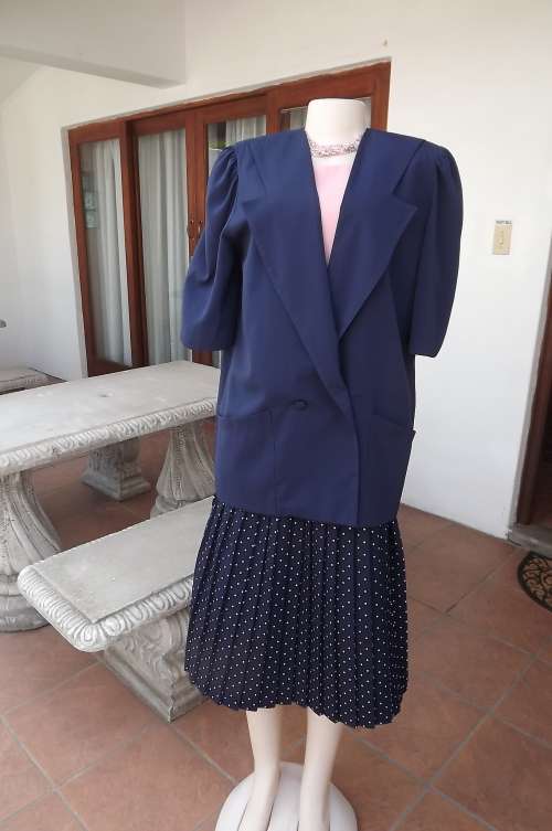 Navy light weight summer jacket double breasted with short sleeves.Size 38/14 by RAOUL