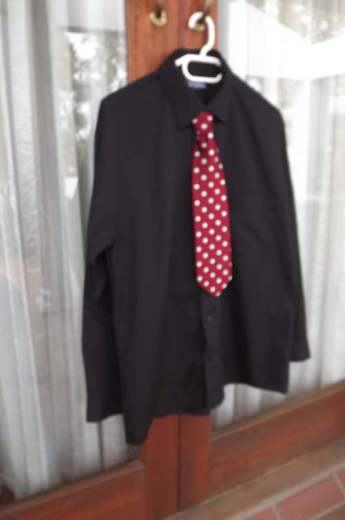Black CAMBRIDGE smart long sleeve shirt with tie.Size 39 neck.Size M.Chest 108cm