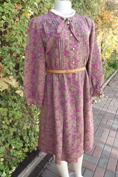 Vintage dress in caramel and purple by KIJIL size 38/14.Fully lined.Elasticated middle.As new