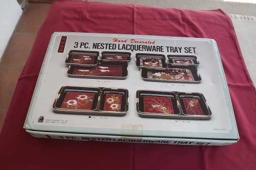 Antique 3 piece nested lacquerware tray set with beautiful floral pattern.New item.Still in box