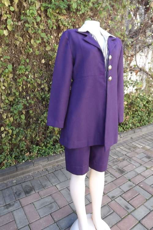 Dark purple 2 piece shorts outfit in size 32/8.In thick serge type fabric.Boutique made.As new