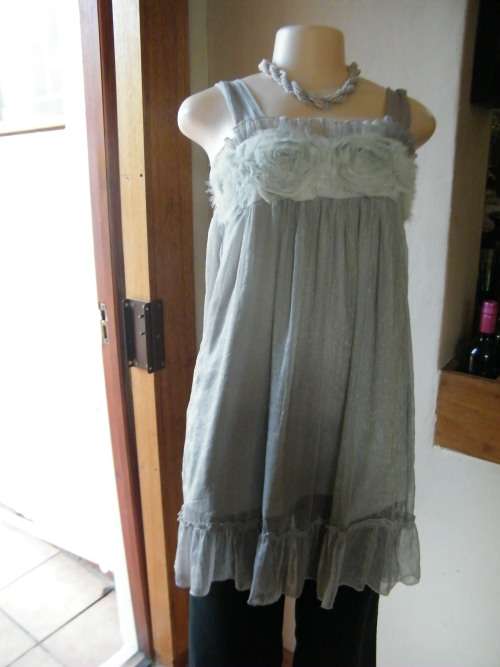 Sexy long top/dress in silver grey shiny sheer nylon polyester fabric.Size 32/8 by VEINNOIS
