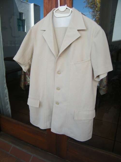 Vintage men's sterling/hepworths crimplene long pant safari suite.Size 36 pants.Jacket chest 112cm