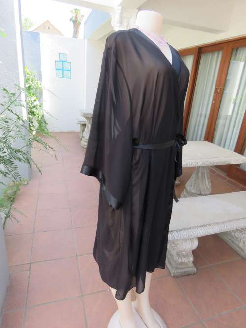 Donna claire sleepwear hotsell