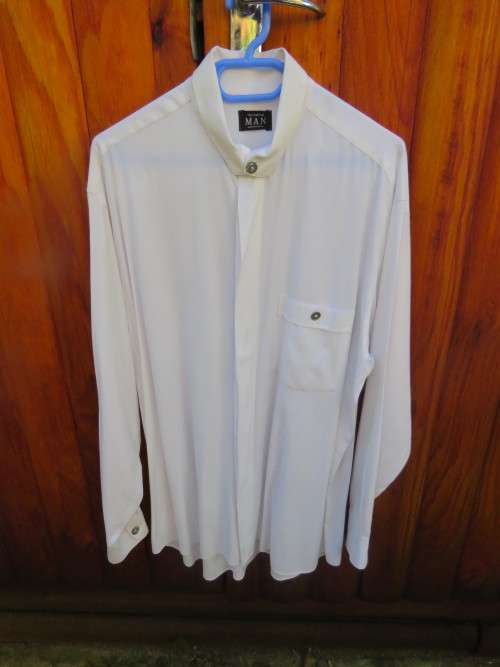 Stunning white men's smart long sleeve shirt In soft rayon/poly fabric..Size Large by TRUWORTHS MAN