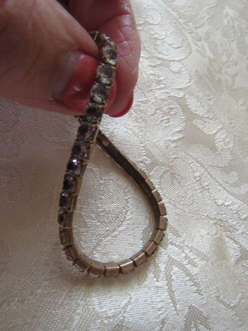Stretch bangle with simulated diamond stones.New condition.
