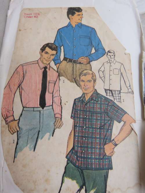 'SIMPLICITY' pattern 7745 in izes 34-46 for men's tapered sport shirt.