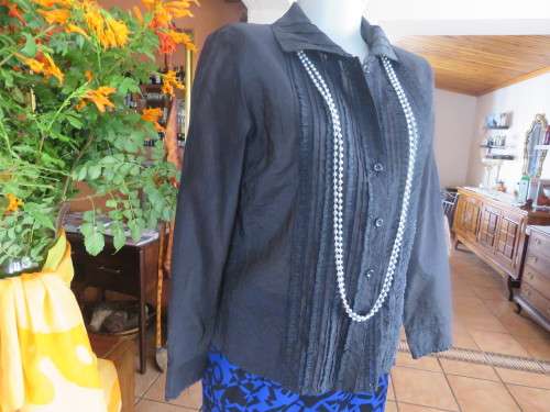 Stunning black long sleeve blouse for day or evening wear by `SAISON DE ROSELLE`size 36/12.New item.